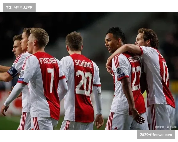 荷甲传统三强历史夺冠次数悬殊 阿贾克斯二十八次领跑 荷甲传统三强历史夺冠次数悬殊 阿贾克斯二十八次领跑